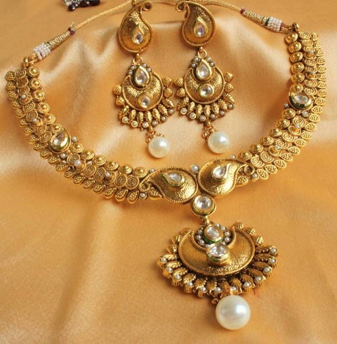 „Kundan Choker“ rinkinys