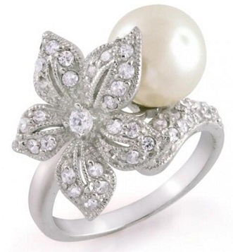 Gėlių formos sidabrinis perlų vestuvinis žiedas