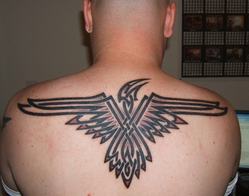 Egipto stiliaus genties nugaros tatuiruotė