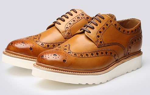 Genç Tan Brogues