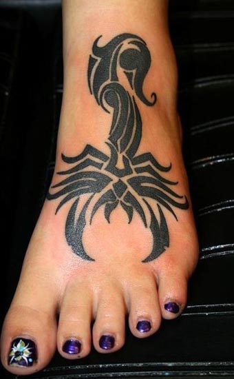 Skorpiono genčių tatuiruočių dizainas 4