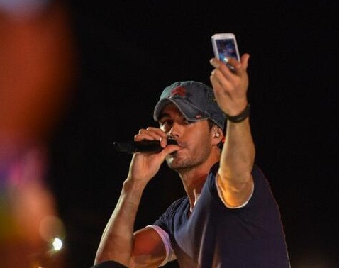 enrique iglesias makyajsız6