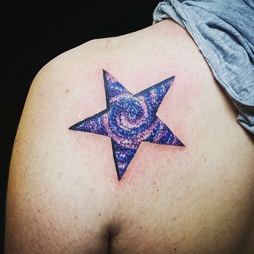 Žvaigždžių galaktikos tatuiruotė
