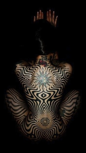 „Trippe Illusion“ tatuiruočių dizainas