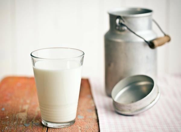 Εναλλακτικές λύσεις για αγελαδινό γάλα Εναλλακτικές λύσεις γάλακτος, κατσικίσιο γάλα, χωρίς λακτόζη