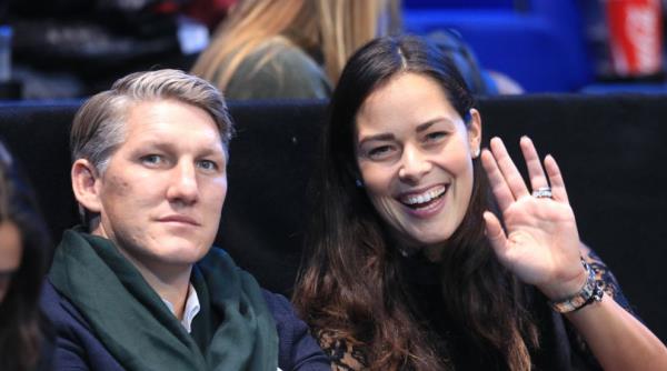 Οι Ana Ivanovic και Bastian Schweinsteiger νέοι γονείς χαρούμενοι και ικανοποιημένοι