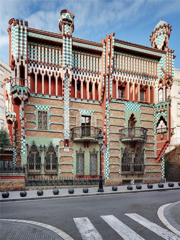 Ο Antoni Gaudi Casa Vicens ανέθεσε εργασία από έναν πλούσιο χρηματιστή