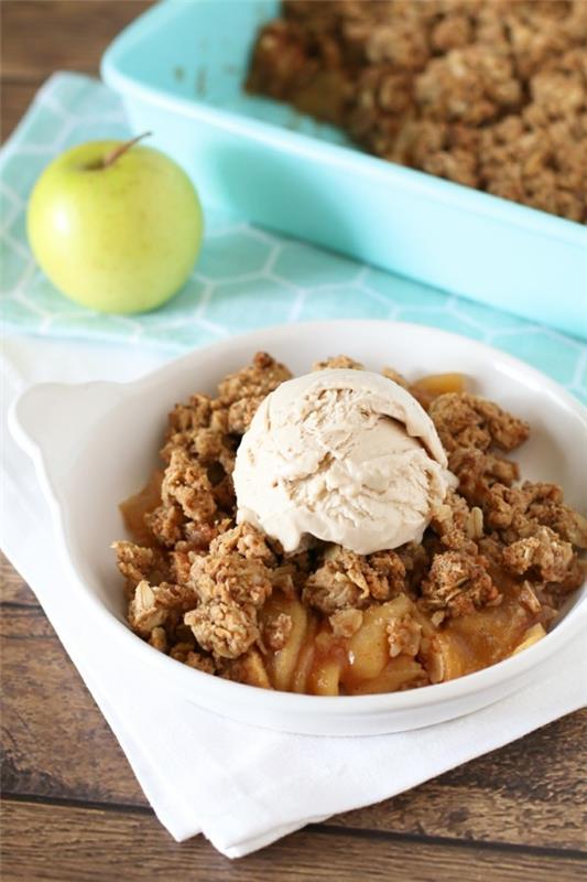 Apple crumble vegan συνταγή χωρίς γλουτένη Προετοιμάστε το crumble μήλου