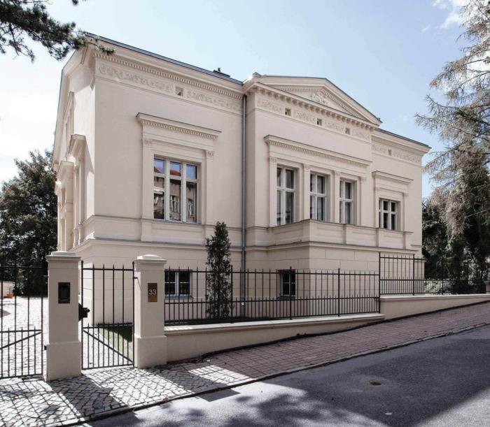 Τα γραφεία των αρχιτεκτόνων Βερολίνο CG Vogel αρχιτέκτονες αποκαθιστούν το σπίτι μετά