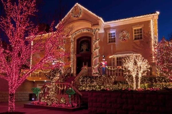 Βάλτε εξωτερικό φωτισμό για τα Χριστούγεννα - 30 εορταστικές ιδέες και συμβουλές σπίτι με κόκκινα και κίτρινα φωτάκια