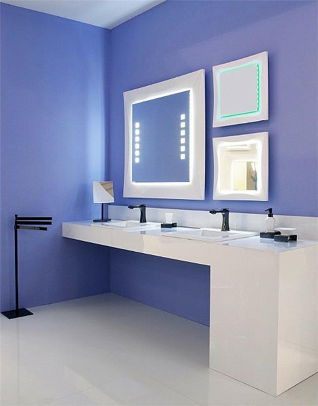 Καθρέφτης μπάνιου φωτισμός τετράγωνος τοίχος