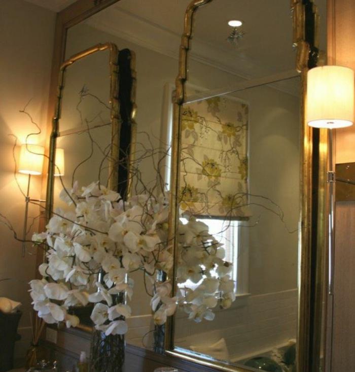 Χρυσό πλαίσιο καθρέφτη μπάνιου