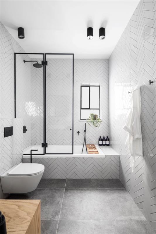 Τάσεις του μπάνιου 2021 κλασικό σχέδιο λευκά πλακάκια ντους γυάλινοι τοίχοι τουαλέτα μαύρα εξαρτήματα γκρι πλακάκια δαπέδου