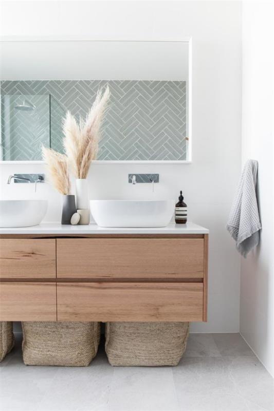 Τάσεις του μπάνιου 2021 κομψό μπάνιο λευκά πλακάκια που επιπλέουν vanity deco διακοσμητικό γρασίδι