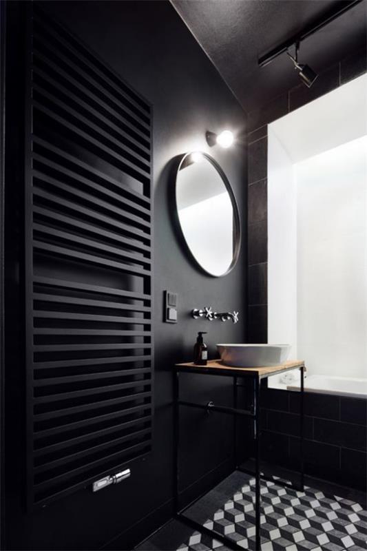 Τάσεις του μπάνιου 2021 μαύρο σχέδιο μπάνιου με μοτίβα πλακάκια δαπέδου στρογγυλό καθρέφτη απλή ματαιοδοξία