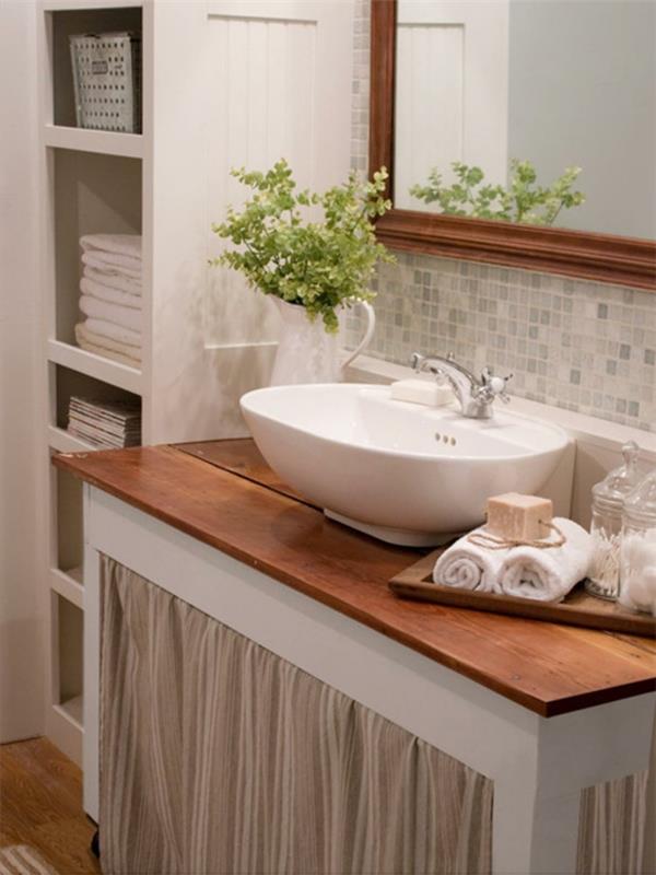 Καθρέφτης μπάνιου ευγενές ξύλινο πλαίσιο