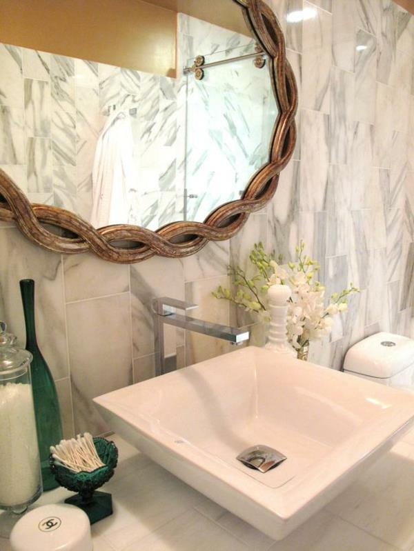 Ιδέες μπάνιου για έναν μικρό καθρέφτη τοίχου μπάνιου γύρω από το νεροχύτη