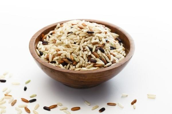 Τα τρόφιμα με υψηλή περιεκτικότητα σε φυτικές ίνες περιέχουν ρύζι ολικής αλέσεως