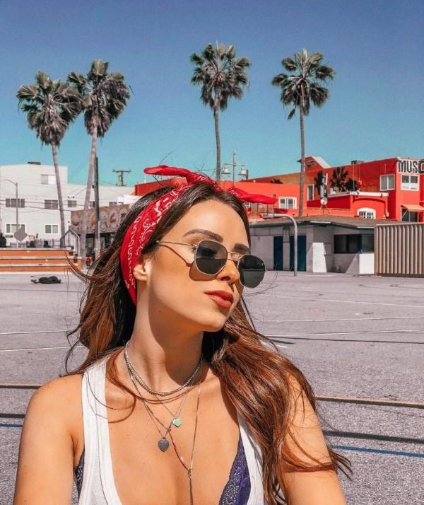 Bandana χτενίσματα για το καλοκαίρι - κομψές ιδέες styling για κάθε μαλλί με μήκος μαλλιών κομψά δροσερό