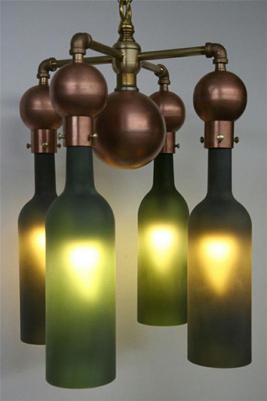 Ιδέες χειροτεχνίας για έργα DIY από λαμπτήρες φωτισμού μπουκαλιών κρασιού