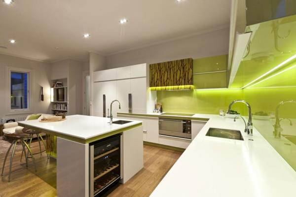 Φωτισμός για την κουζίνα πράσινο küchenspiegl λαμπρό φως