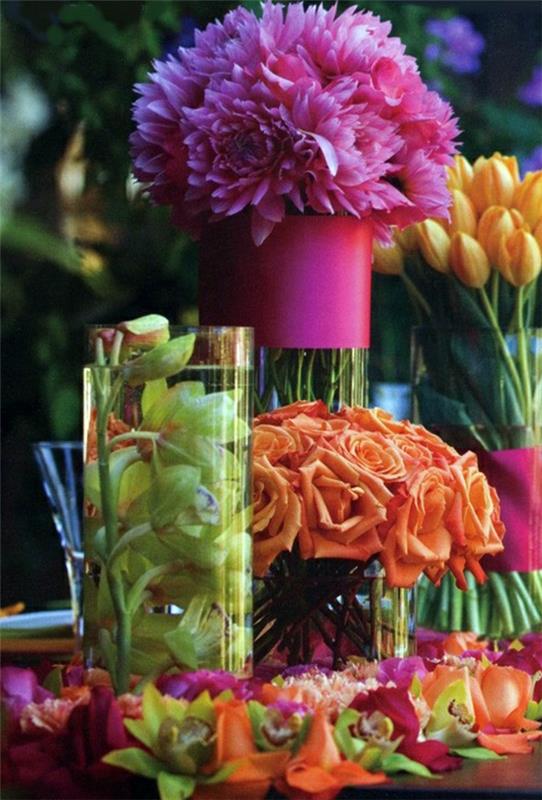 Ανθοσυνθέσεις και όμορφα μπουκέτα με πορτοκαλί λουλούδια