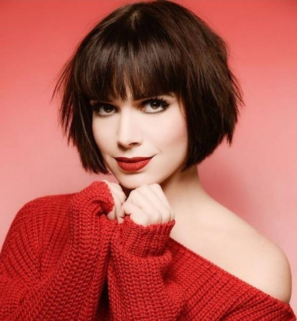 Bob Hairstyles with Bangs - Ιδέες και στυλ για κοντά και μεσαίου μήκους σκασμένα μπομπ μαλλιά