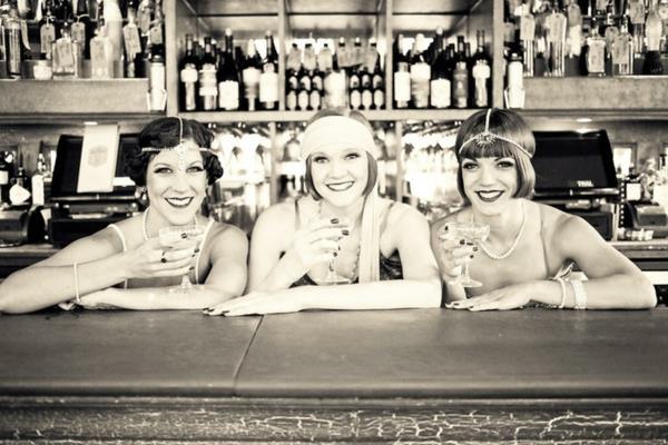 Bob Hairstyle 20s Style Flappers