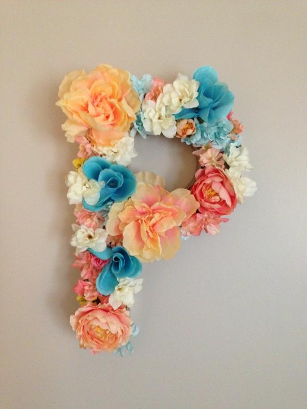 Φτιάξτε γράμματα με λουλούδια λουλούδι γράμμα Ρ