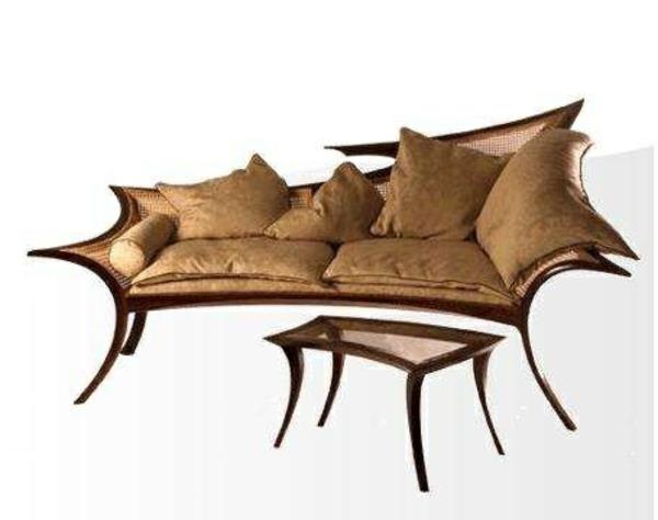 Καναπές ξαπλώστρες με υπέροχα κλασικά έπιπλα