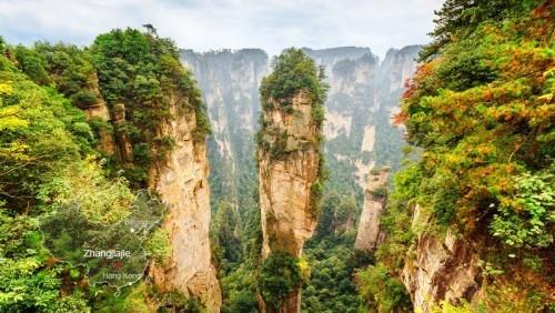 Κίνα διάσημη φυσική ομορφιά επιβλητικοί πυλώνες βουνού Huang Shan πηγή έμπνευσης για την ταινία Avatar