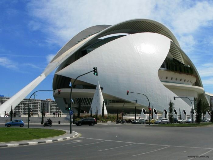 Εξωτερικός δρόμος Ciudad de las Artes y de las Ciencias Ισπανίας