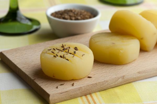 Crash Diet - Εδώ είναι όλα όσα πρέπει να γνωρίζετε για το υγιές τυρί Harzer