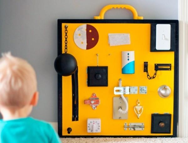 Ιδέες DIY παιχνίδια πίνακας δραστηριοτήτων χτίστε τον εαυτό σας απασχολημένο πίνακα