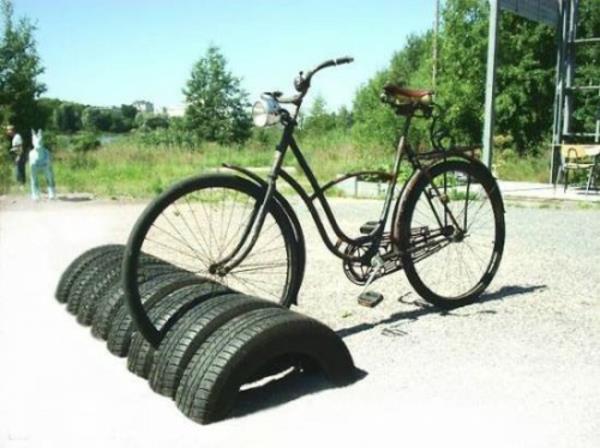 βάση επίπλων κατασκευασμένα από ελαστικά αυτοκινήτων ελαστικά αυτοκινήτου ανακύκλωση ποδηλάτου