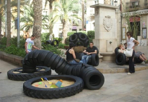 Εγκατάσταση επίπλων DIY από ελαστικά αυτοκινήτου
