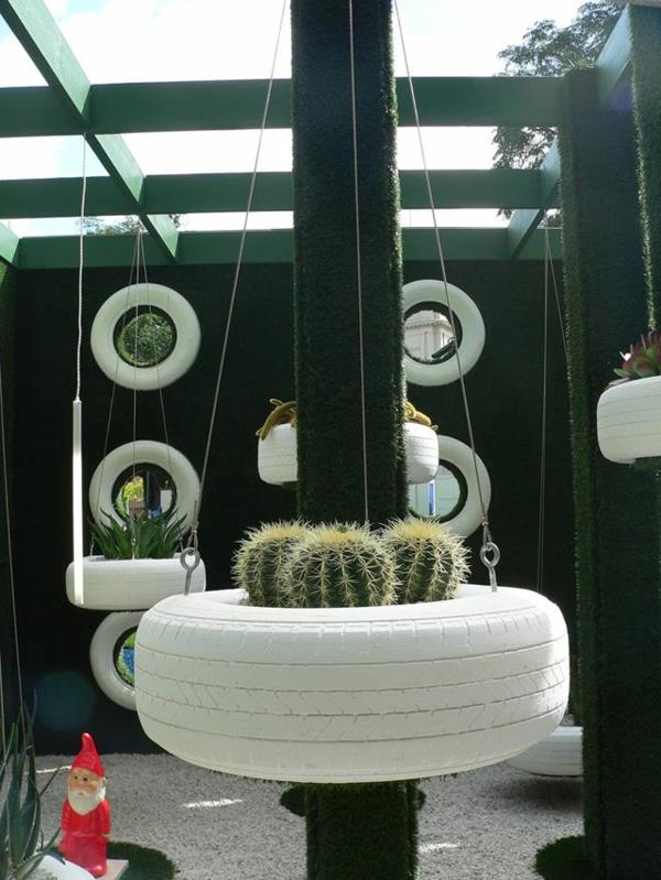 DIY έπιπλα ελαστικών αυτοκινήτων κάκτος κρεμασμένα λευκά