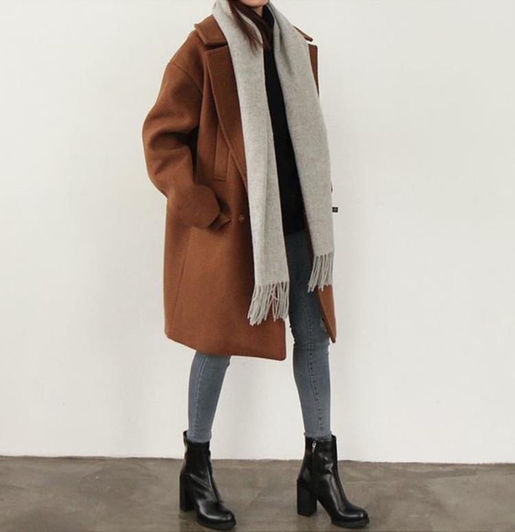 Γυναικείο παλτό χειμερινό μήκος γόνατο καφέ χειμωνιάτικες γυναίκες μόδας