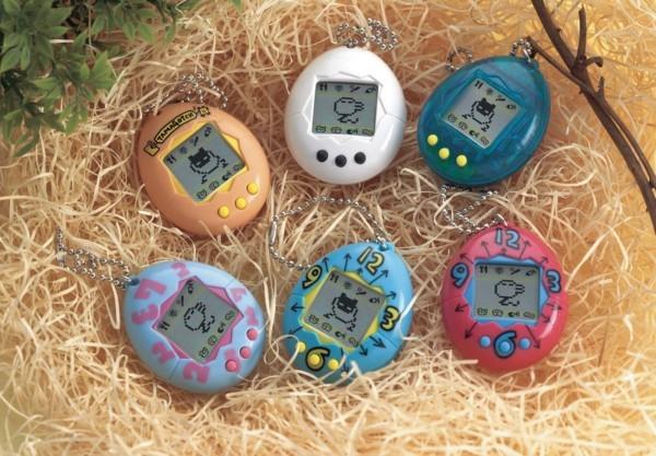 Το Tamagotchi επιστρέφει με νέα χαρακτηριστικά ρετρό πολύχρωμα παιχνίδια