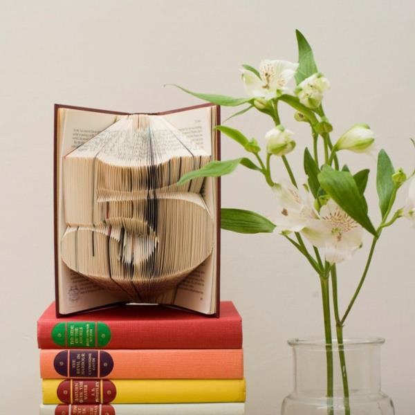 Διακόσμηση με βιβλία φυτά χαρτιού
