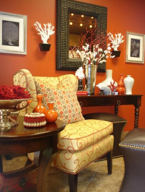 Διακόσμηση και αξεσουάρ για τους όμορφους πορτοκαλί τοίχους του σπιτιού