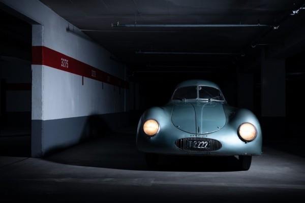 Η παλαιότερη Porsche Type 64 δημοπρατείται για 20 εκατομμύρια δολάρια, ενώ τα φώτα εξακολουθούν να λειτουργούν