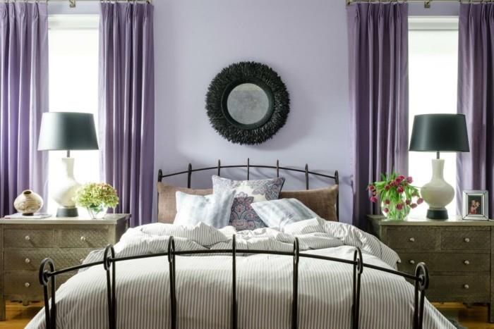 Το χρώμα μοβ ανοιχτό μωβ τοίχοι υπνοδωμάτιο
