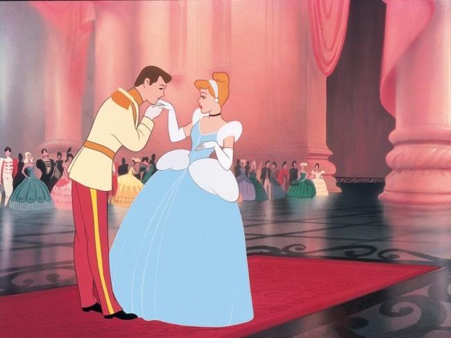 Όλα αυτά είναι επερχόμενα ριμέικ του Disney Prince Charming from Sleeping Beauty