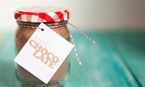 Φτιάξτε μόνοι σας ιδέα δώρου ζεστού σοκολατένιου βάζου