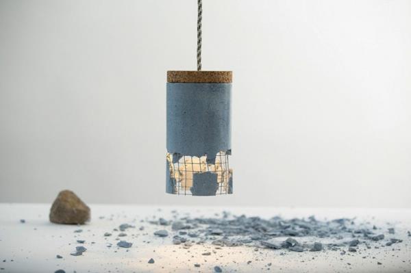 Κρεμαστό ελαστικό σκυρόδεμα Dragos Moticas Slash Lamp