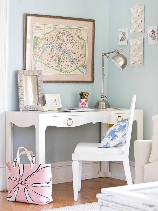 Ιδέες επίπλωσης για το σαλόνι, παστέλ χρώματα, τραπέζι κονσόλας, καρέκλα, λευκό