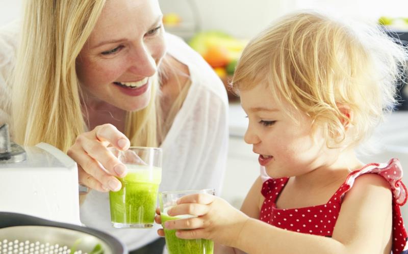 Γονείς και παιδιά χάνουν βάρος φρούτα και λαχανικά υγιεινή ζωή