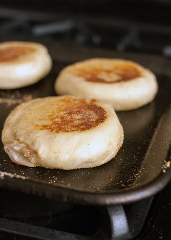 Συνταγή για αγγλικά muffins English Muffin Ready