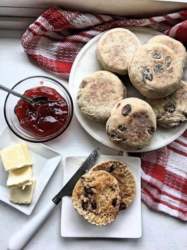 Bήστε μόνοι σας αγγλικά muffins Bήστε μια συνταγή με κράνμπερι